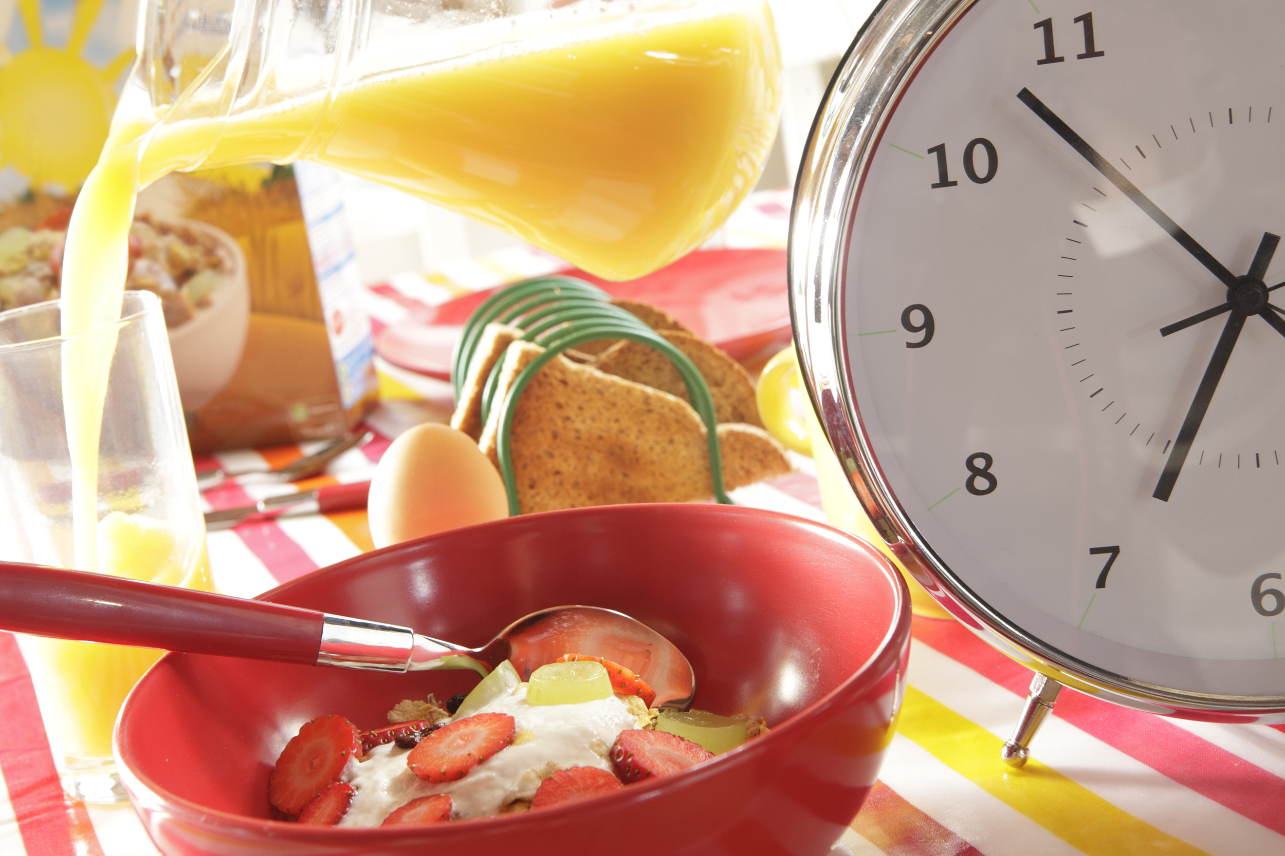 Yemek saatleri kilomuzu/diyetimizi nasıl etkiler?