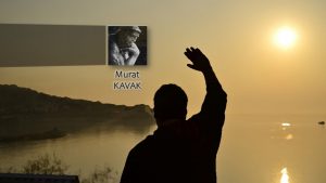 İnsan kendi varoluşunun farkına, hatırlandığını ve sevildiğini duyumsadığında varır. Çünkü